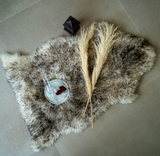 Sheepskin Rug - Tip Black Theirishwoollenworkshop.com