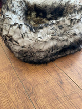 Irish Sheep Wool Pet Bed - Tip Black The Irish Woollen Workshop