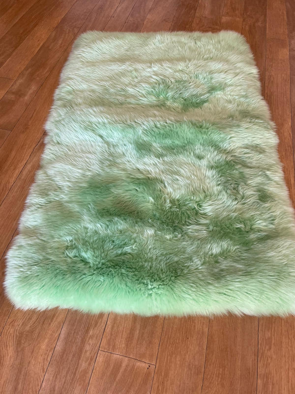 Lime green sheepskin foam baby mat